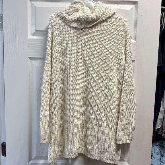 Haven Well Within Turtleneck Sweater - Picture 3 of 4